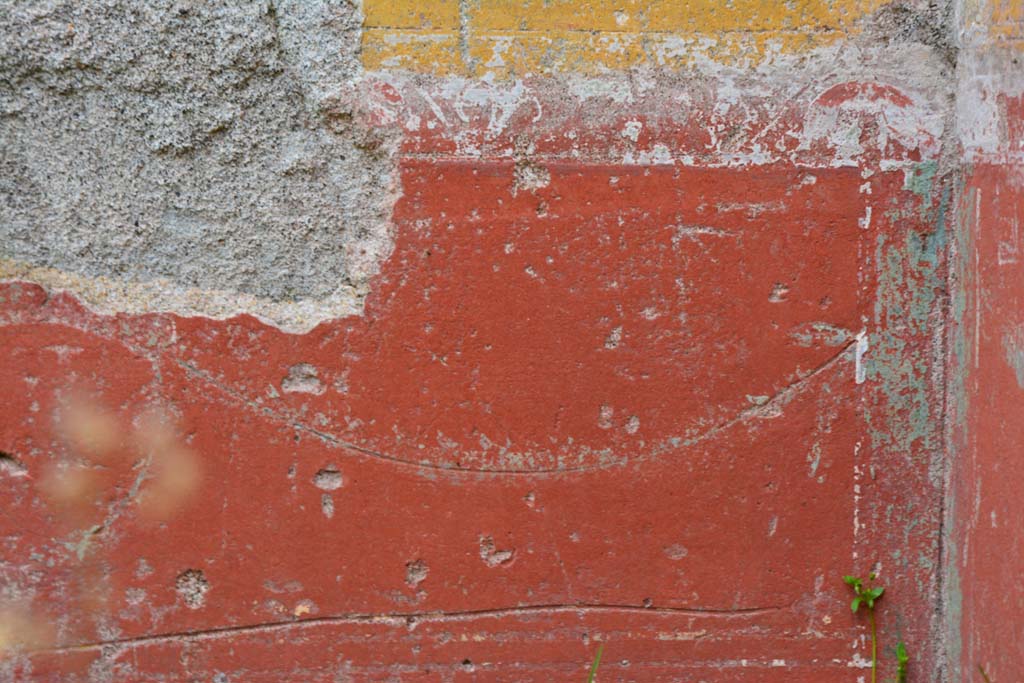 IX.5.18 Pompeii. March 2017. Room o, detail from upper zoccolo on east wall in south-east corner (continuation from previous).
Foto Christian Beck, ERC Grant 681269 DÉCOR.