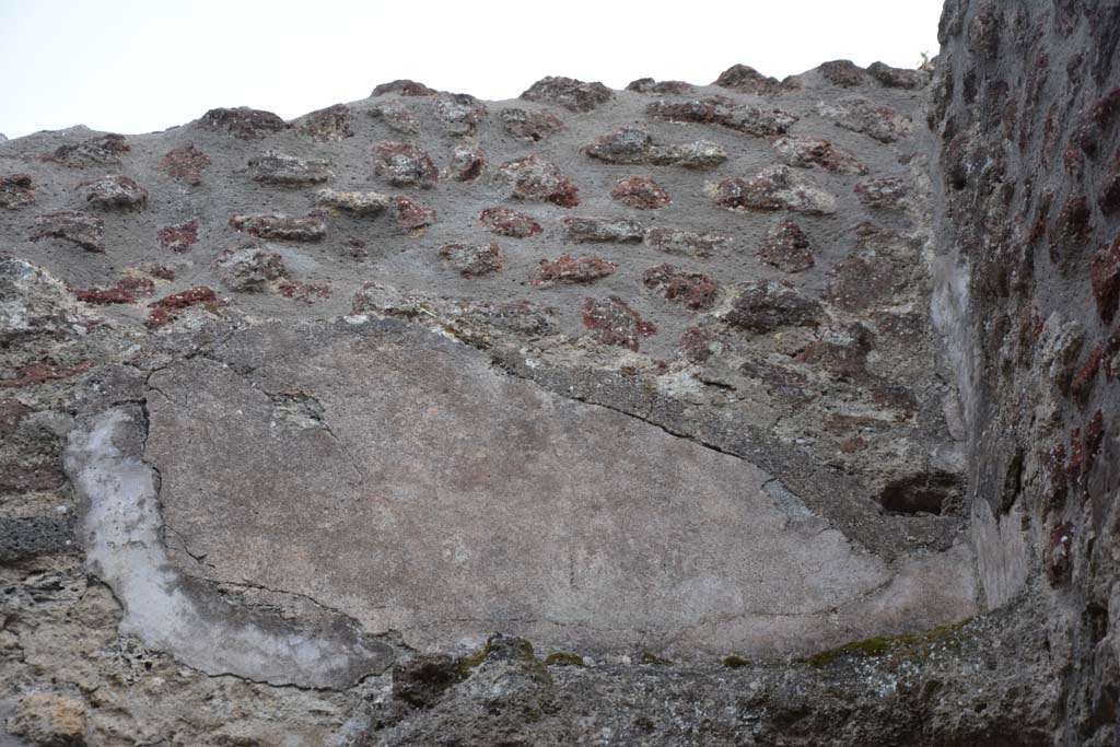 IX.5.18 Pompeii. May 2017. Room d, detail from upper south wall at west end.
Foto Christian Beck, ERC Grant 681269 DÉCOR.