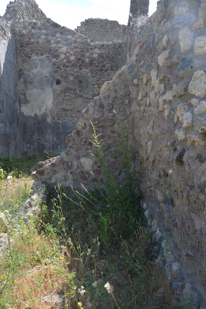 IX.5.18 Pompeii. May 2017. Room z, looking west.
Foto Christian Beck, ERC Grant 681269 DÉCOR.