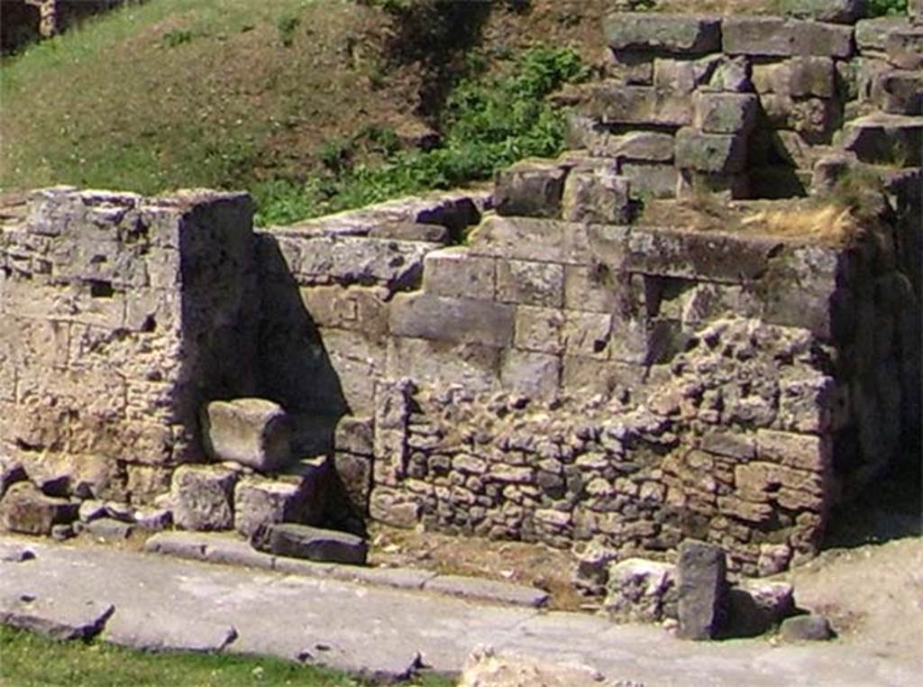 Two altars at Pompeii Vesuvian Gate. May 2006. Looking across vestibule C to recess which had two altars.