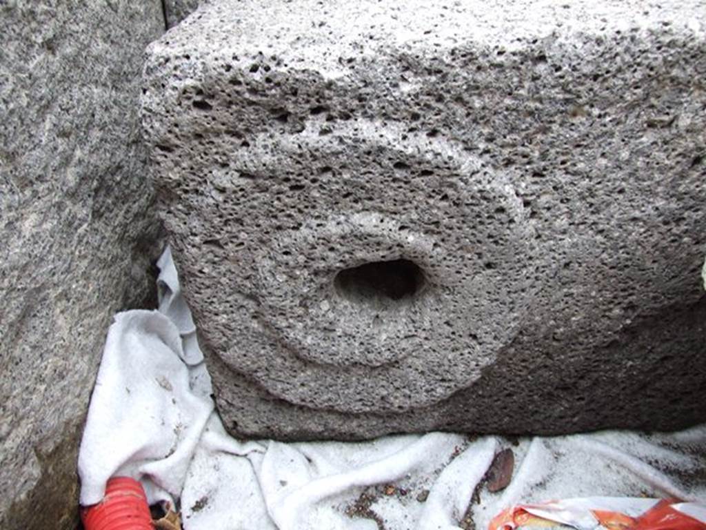 Fountain outside I.16.4. December 2006. “Patera” or plate inside fountain basin.