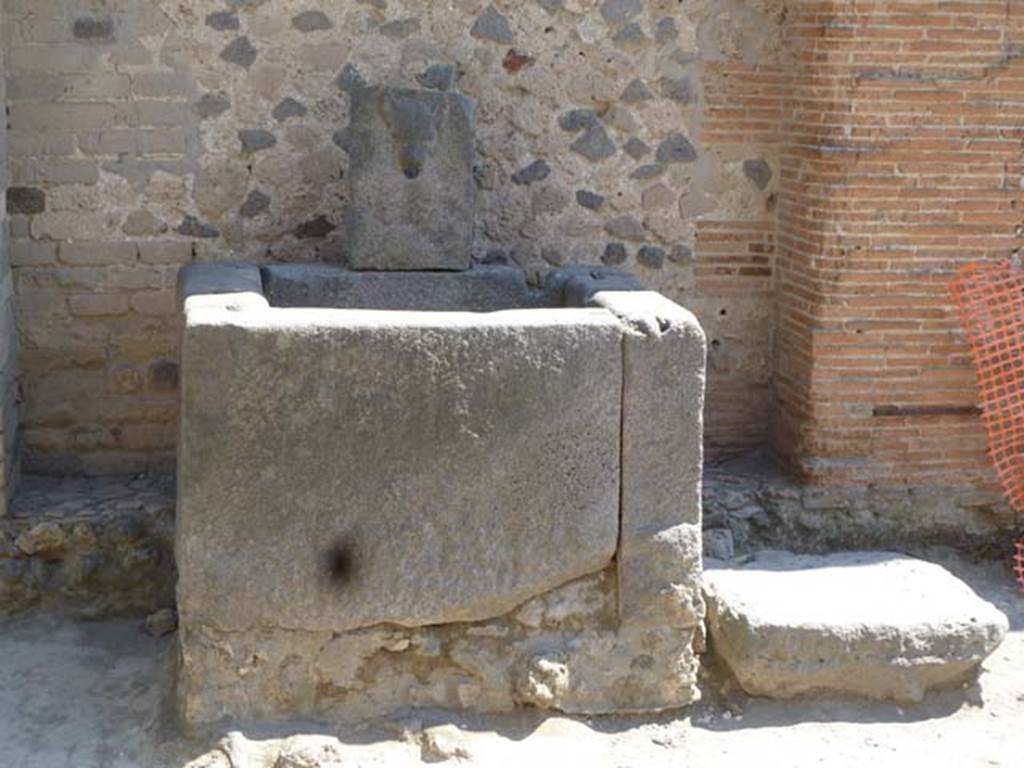 VII.8 Forum. May 2011. Looking south towards fountain outside north wall of Forum, next to entrance VII.7.26. Photo courtesy of Michael Binns.
