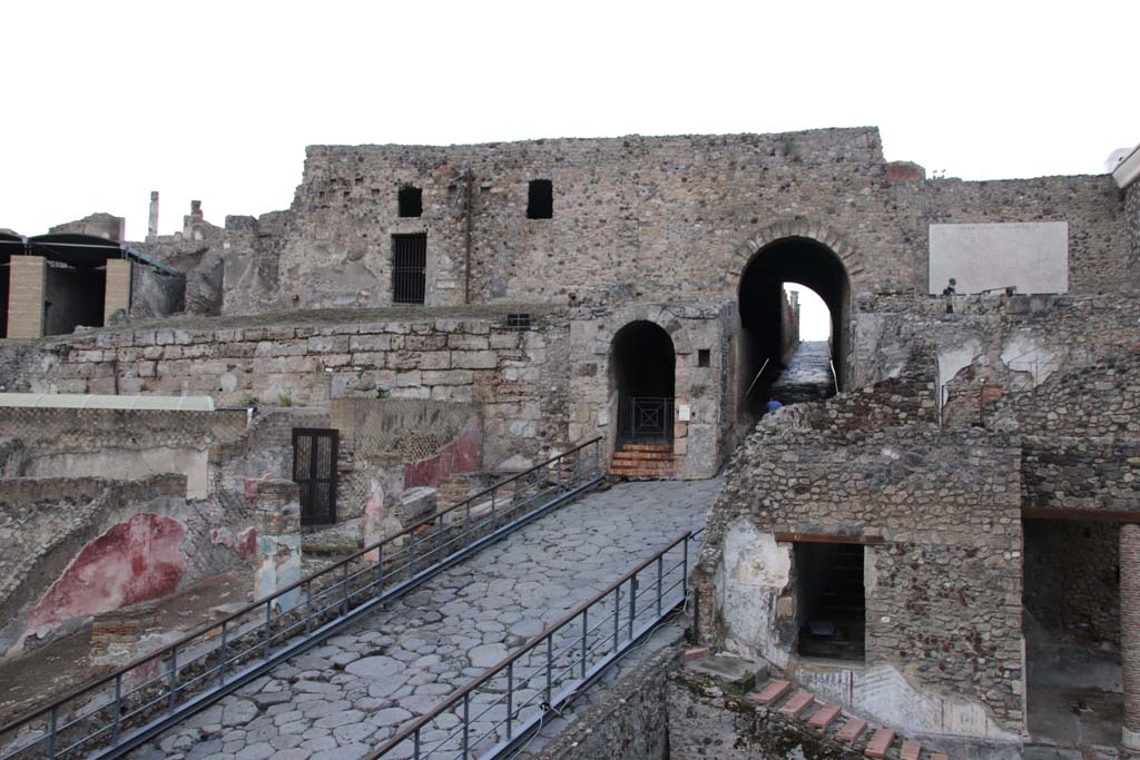 Pompeii Porta Marina. October 2020. 
Looking east towards Porta Marina and through gate towards Via Marina. Photo courtesy of Klaus Heese.
