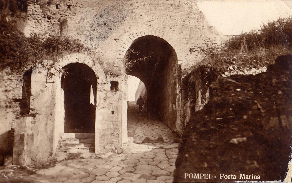 Pompeii Porta Marina. Old postcard of 1927. Photo courtesy of Drew Baker.