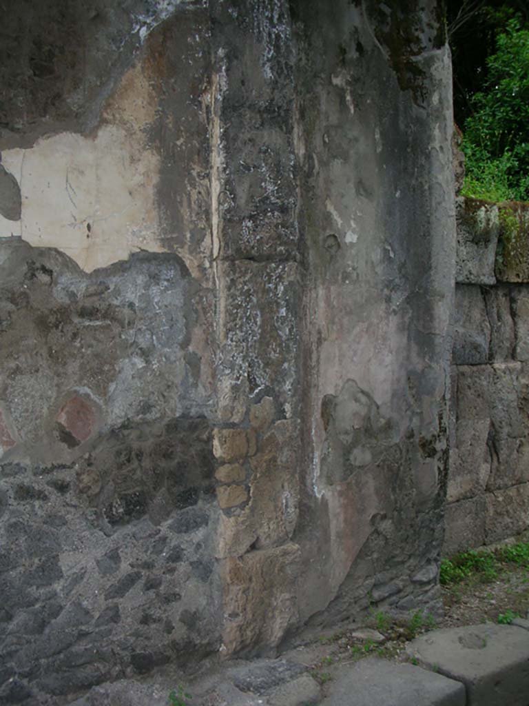 Nola Gate, Pompeii. May 2010. Detail from north side of gate at west end. Photo courtesy of Ivo van der Graaff.
