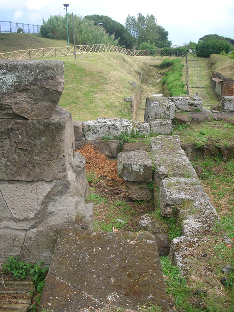 Vesuvian Gate Pompeii. May 2010.
Looking east along south wall of tower area. Photo courtesy of Ivo van der Graaff.