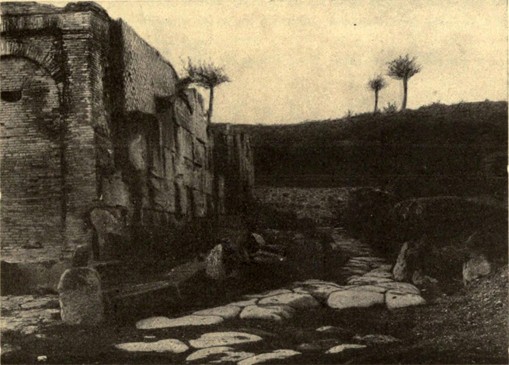 Vesuvian Gate Pompeii. 1906 photo, looking north through gate.
The gate is at the northern end of the road that runs through the city to the Porta Stabia.
See Notizie degli Scavi di Antichità, 1906, p. 97, fig. 1.
