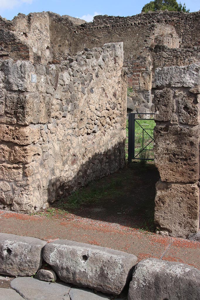I.2.3 Pompeii. October 2024. 
Looking towards north wall of entrance corridor. Photo courtesy of Klaus Heese.



