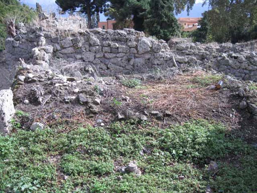 I.2.20 Pompeii. September 2010. Looking south to site and remains of staircase, on the left. On the right, would have been a doorway to the first of two small rooms on the south side of the garden area. Photo courtesy of Drew Baker.

