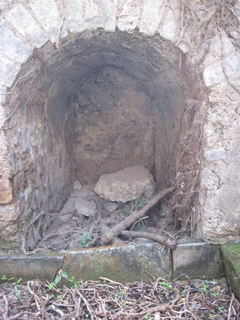 I.3.3 Pompeii. September 2010. Subterranean Level, looking south towards vaulted alcove.
Photo courtesy of Drew Baker