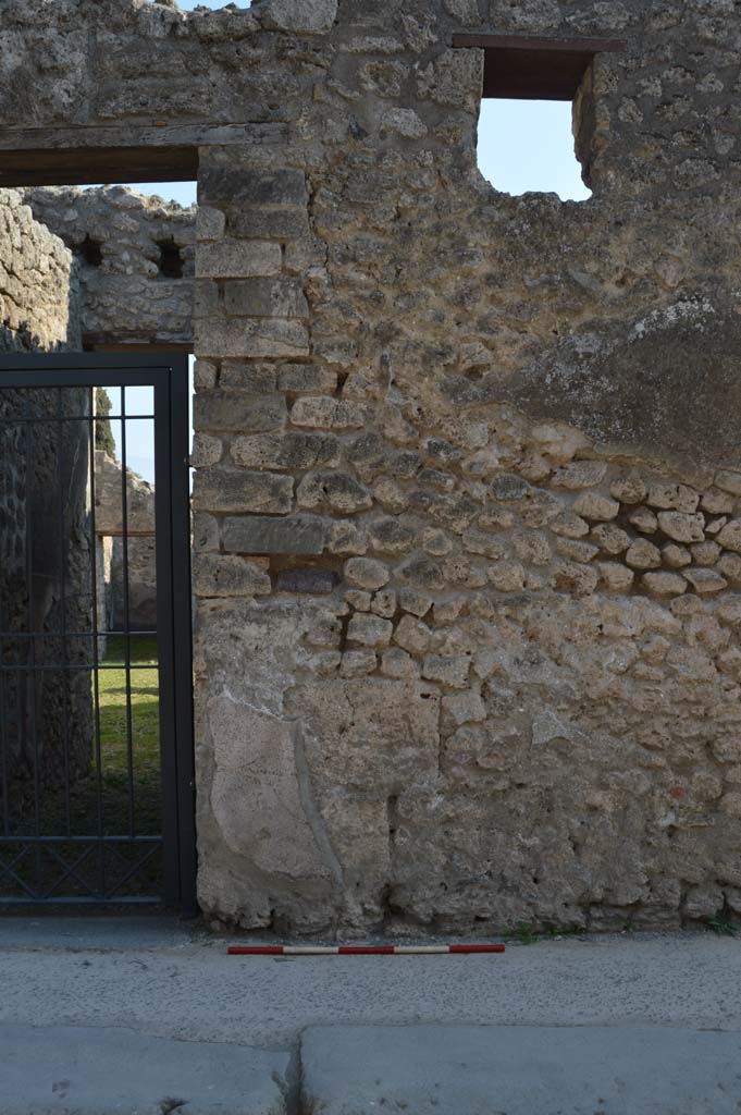 I.3.24 Pompeii. October 2017. Looking towards west side of entrance doorway.
Foto Taylor Lauritsen, ERC Grant 681269 DCOR.
