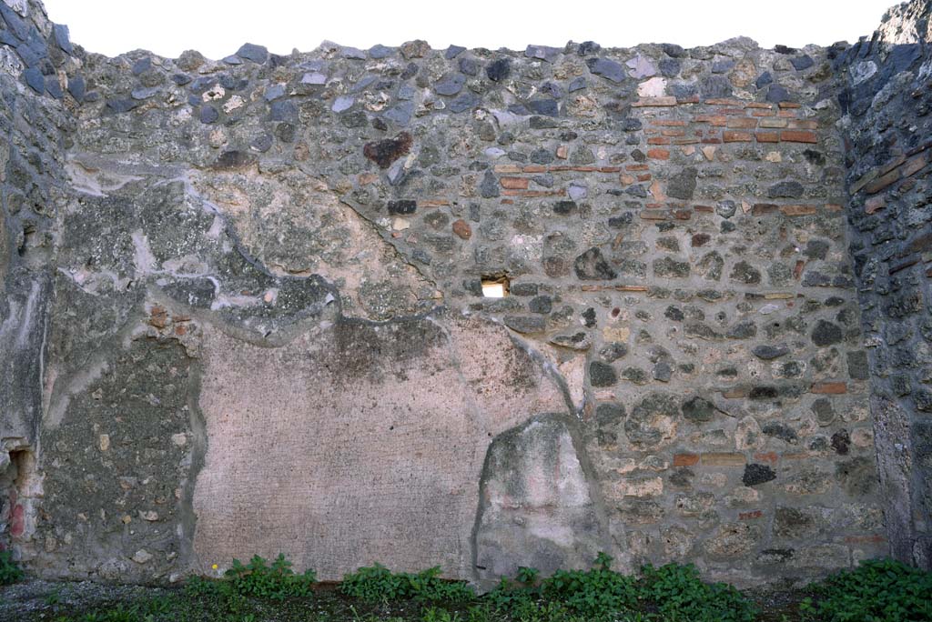 I.4.25/1.4.5 Pompeii. October 2019. South ala 12, looking towards south wall.
Foto Tobias Busen, ERC Grant 681269 DCOR.

