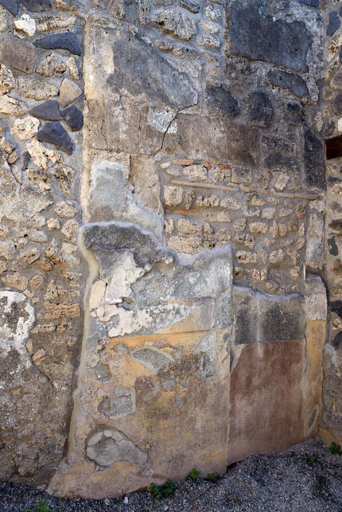 I.4.25/1.4.5 Pompeii. October 2019. Cubiculum 11, south end of east wall.
Foto Tobias Busen, ERC Grant 681269 DCOR.
