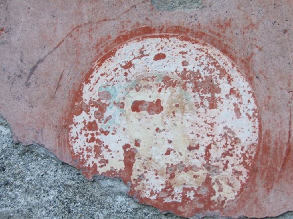 I.4.25/1.4.5 Pompeii. December 2007. 
Room 13, ala on north side of atrium, remains of the only painted plaster medallion remaining on the north wall, showing a head of a Satyr.

