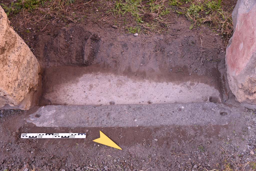 I.4.25 Pompeii. October 2019. Room 50, threshold leading from atrium into room.
Foto Tobias Busen, ERC Grant 681269 DÉCOR