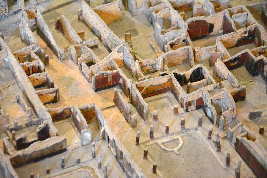 I.4.25/1.4.5 Pompeii. May 2019. Detail from model in Naples Archaeological Museum.
Looking north-west from above Middle Peristyle 17, lower centre right, and Tablinum 14 leading into atrium of I.4.5, centre left.
Foto Tobias Busen, ERC Grant 681269 DCOR.

