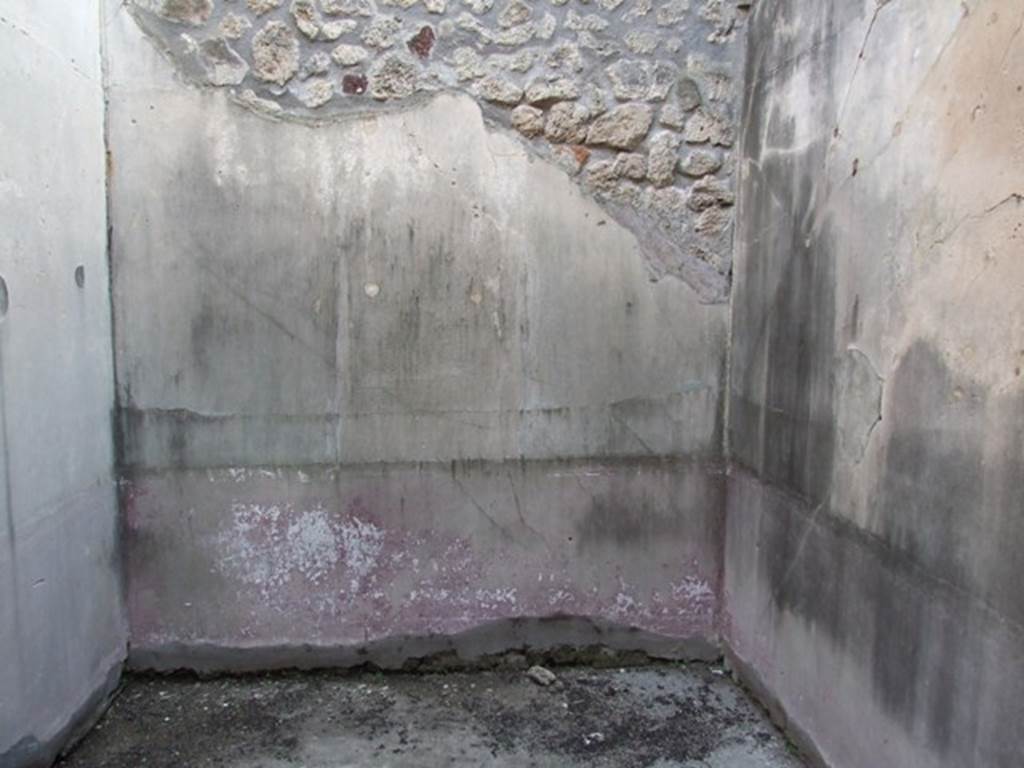 I.4.25 Pompeii. December 2007. Unnumbered room next to room 30, (? room 66, cubiculum). Looking towards south wall.

