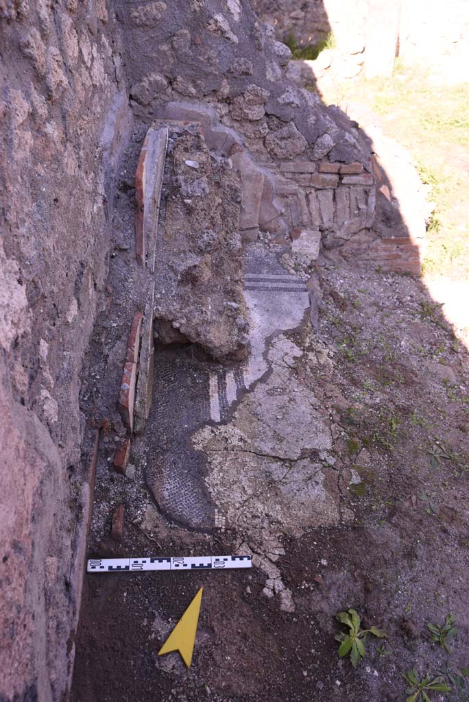 I.4.25/I.4.5 Pompeii. October 2019. Calidarium 41, detail from north-west corner.
Foto Tobias Busen, ERC Grant 681269 DCOR.
