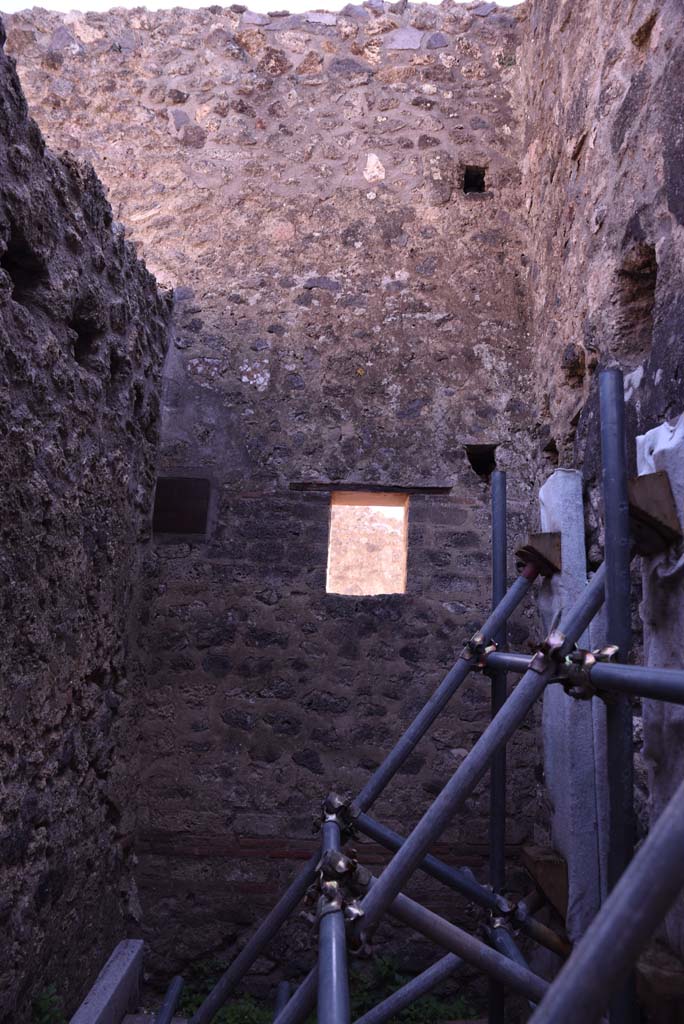 I.4.28 Pompeii. October 2019. Room 65, looking south.
Foto Tobias Busen, ERC Grant 681269 DCOR.

