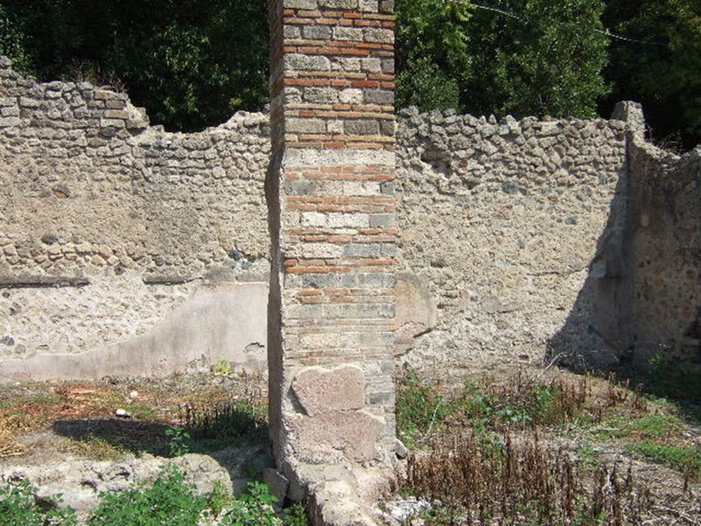 I.5.2 Pompeii. September 2005. Looking east across industrial room, towards south-east corner.