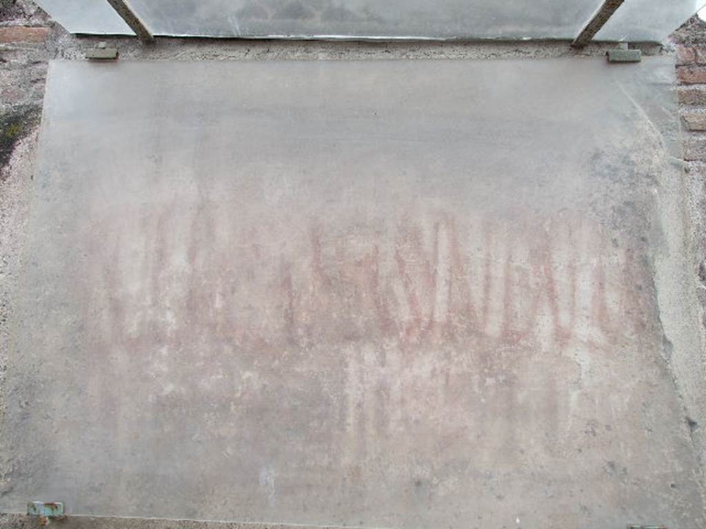 Painted graffito [CIL IV 7129b], outside I.6.1. December 2006.