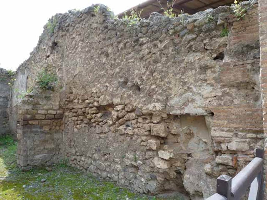 I.6.1 Pompeii. May 2010. West wall.