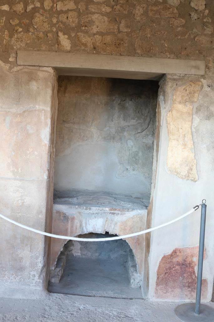 I.6.2 Pompeii. December 2018. Recess in north wall. Photo courtesy of Aude Durand.