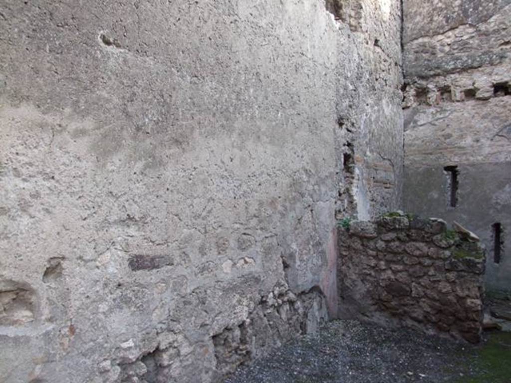 I.6.5 Pompeii. December 2007. East wall.