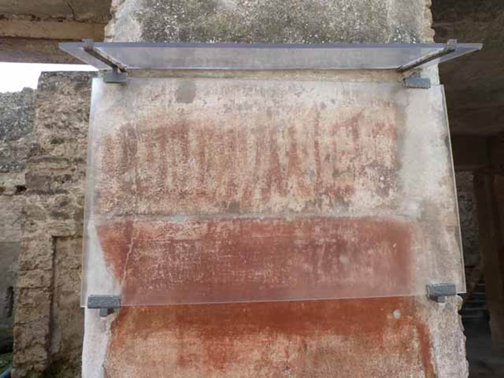 I.6.7 Pompeii. May 2010. Painted graffito on east (left) side of entrance. 
See I.6.6 for full details.


