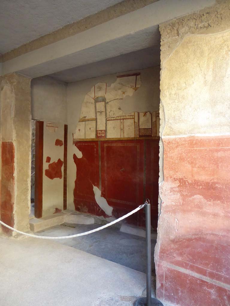 I.6.7 Pompeii. September 2019. Looking towards south-west corner of room on west side of atrium. Photo courtesy of Klaus Heese.