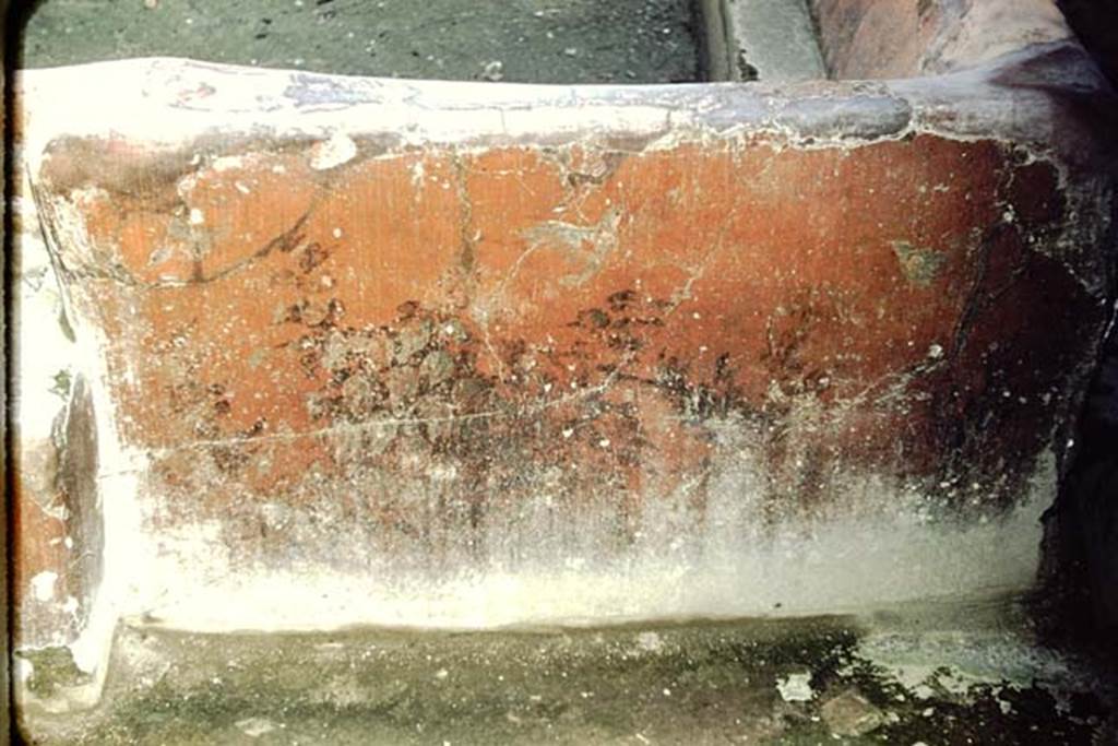 I.6.7 Pompeii. 1959. Painted decoration on north side of impluvium in atrium converted into a vat for fullery use. Photo by Stanley A. Jashemski.
Source: The Wilhelmina and Stanley A. Jashemski archive in the University of Maryland Library, Special Collections (See collection page) and made available under the Creative Commons Attribution-Non Commercial License v.4. See Licence and use details.
J59f0172