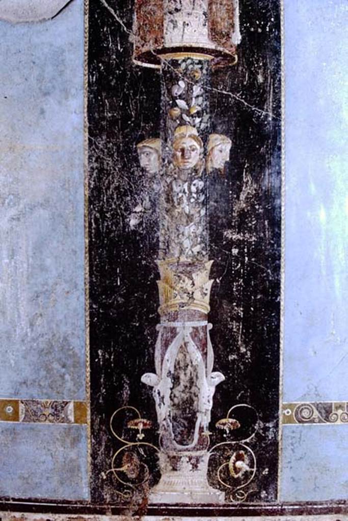 I.6.11 Pompeii, 1968. Painted decoration from east wall in north-east corner of atrium.
Photo by Stanley A. Jashemski.
Source: The Wilhelmina and Stanley A. Jashemski archive in the University of Maryland Library, Special Collections (See collection page) and made available under the Creative Commons Attribution-Non Commercial License v.4. See Licence and use details.
J68f0583