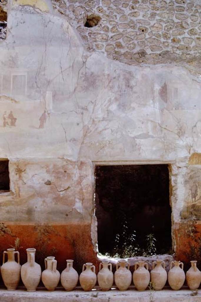 I.6.15 Pompeii, 1968. Room 9, east wall of small garden, with window to room 10. Photo by Stanley A. Jashemski.
Source: The Wilhelmina and Stanley A. Jashemski archive in the University of Maryland Library, Special Collections (See collection page) and made available under the Creative Commons Attribution-Non Commercial License v.4. See Licence and use details.
J68f0510