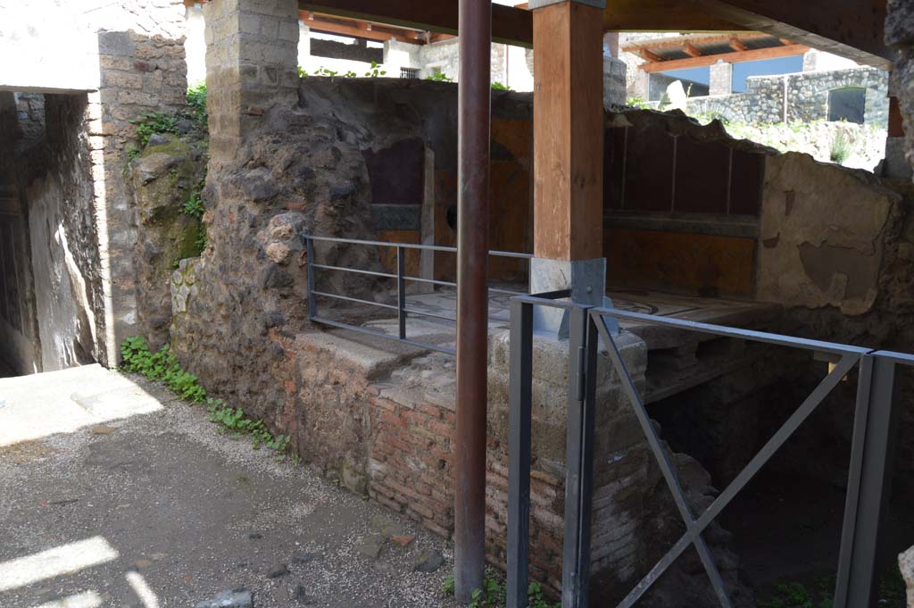 I.6.16 Pompeii. March 2018. Looking towards east side, from entrance doorway. 
Foto Taylor Lauritsen, ERC Grant 681269 DÉCOR.

