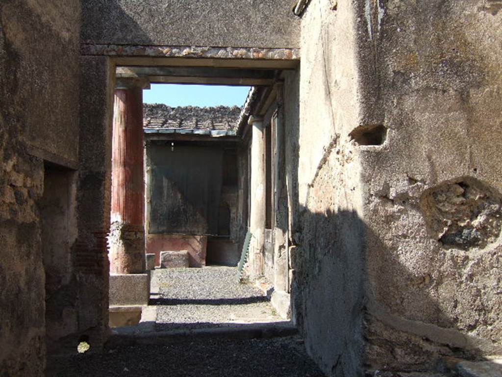 I.7.12 Pompeii. December 2006. Looking west from entrance doorway.

