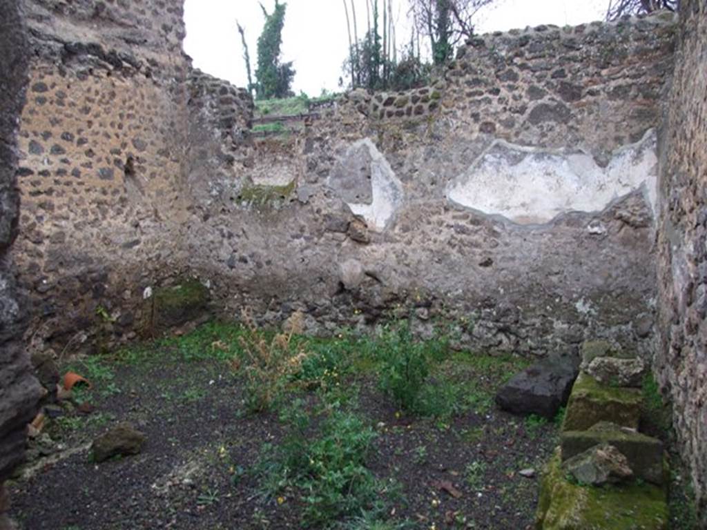 I.8.14 Pompeii. December 2007. Room 4, looking towards south wall with window onto Via di Castricio.