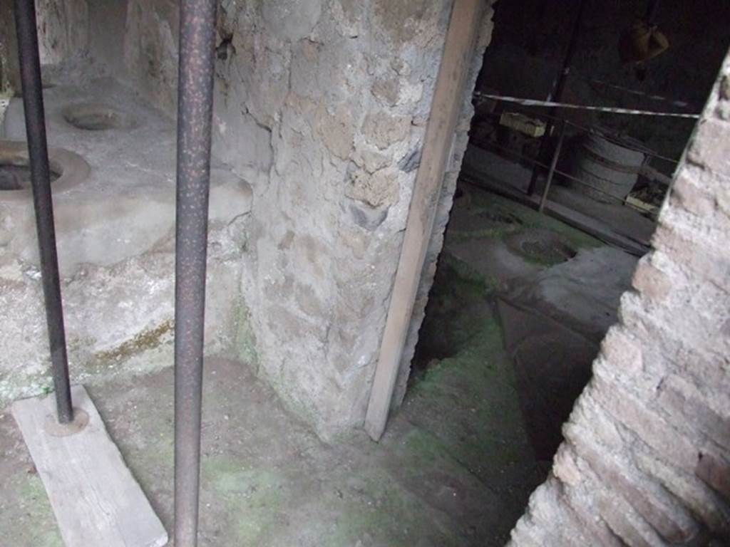 I.8.15 Pompeii. December 2007. Doorway to large workshop with kiln and plant for production of pigments.