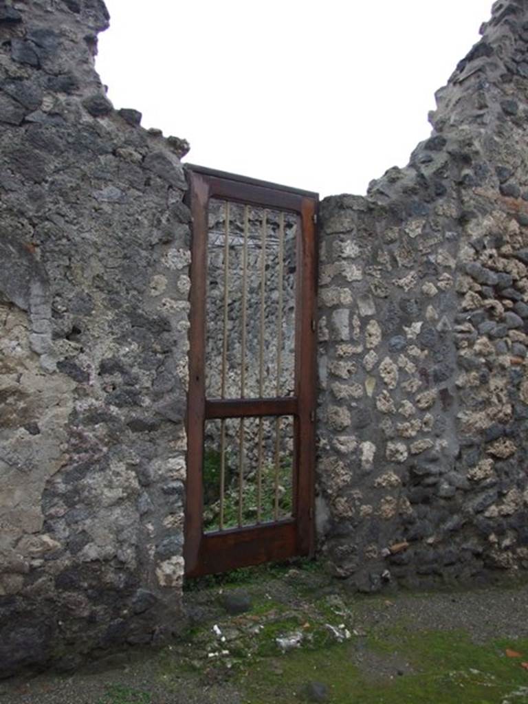 I.8.16 Pompeii. December 2007. Entrance on Vicolo dell Efebo. 