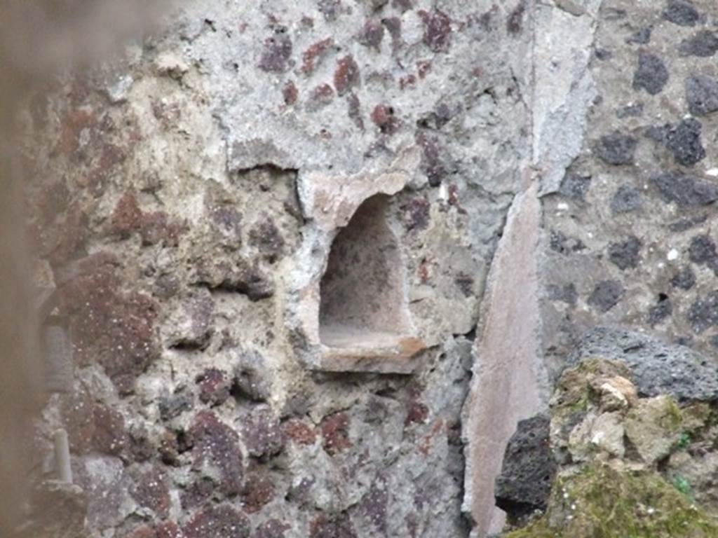 I.8.16 Pompeii. December 2007. Niche in north wall.