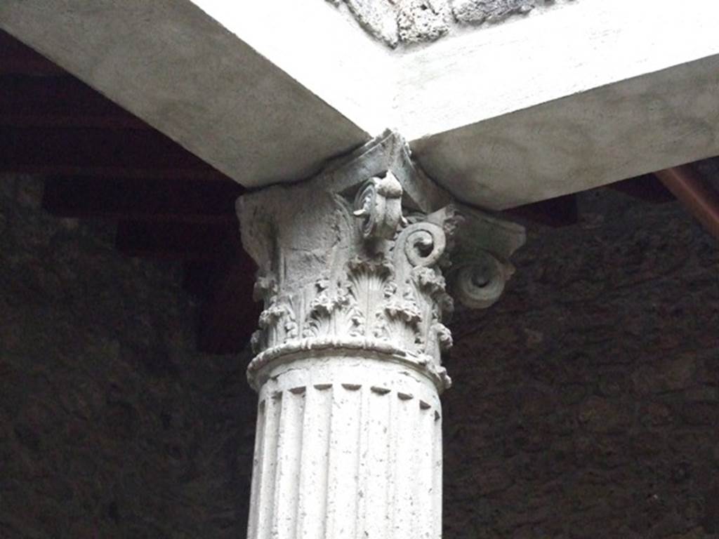 I.8.17 Pompeii. December 2007. Room 3, atrium column capital.