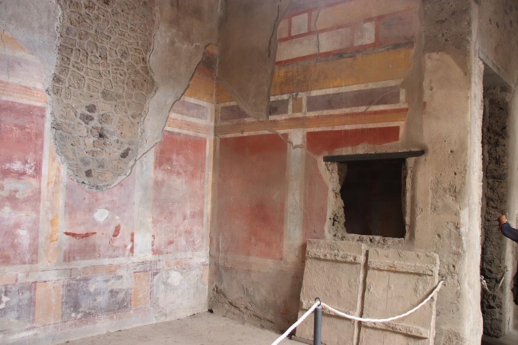 I.8.17 Pompeii. October 2024. Room 13, looking towards north-east corner of ala. Photo courtesy of Klaus Heese.