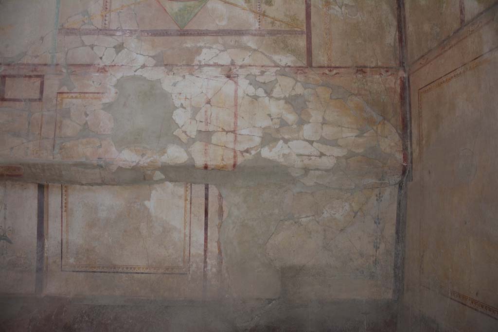 I.8.17 Pompeii. March 2019. Room 14, south wall at west end.
Foto Annette Haug, ERC Grant 681269 DÉCOR.
