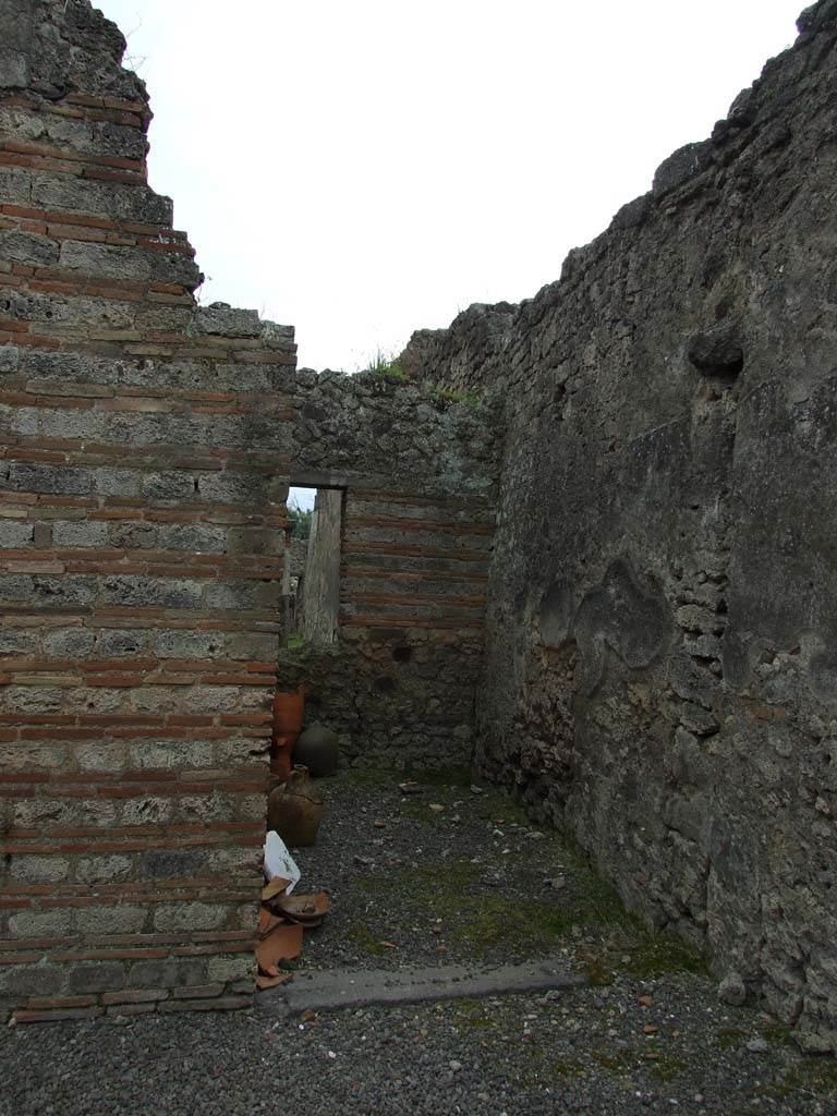 I.9.3 Pompeii. March 2009. Room 5 on west side of atrium.