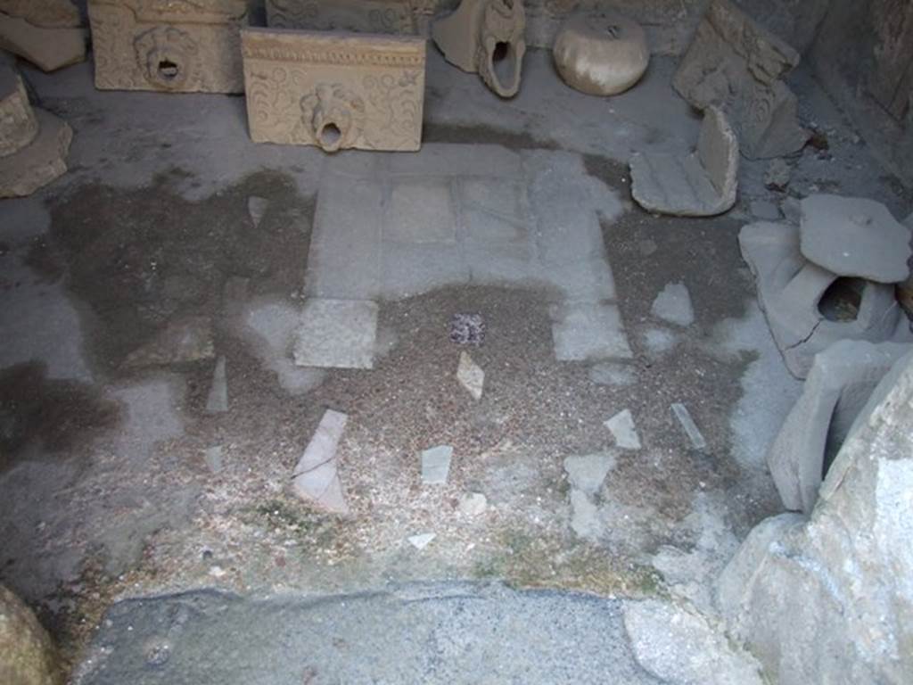I.10.7 Pompeii. March 2009. Room 3. Cubiculum. Floor.