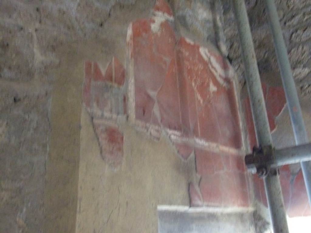 I.10.7 Pompeii. March 2009. Room 8.  Painted decoration. 

