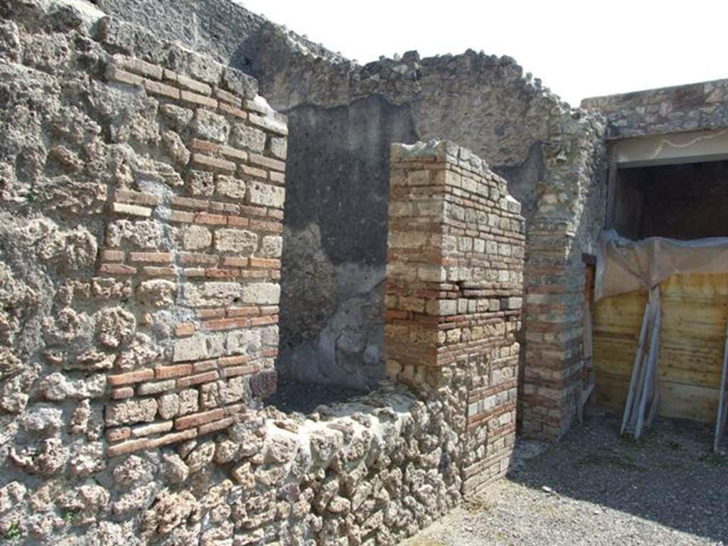 I.10.8 Pompeii.  March 2009.  Room 4, Workroom, with window and door to atrium.
