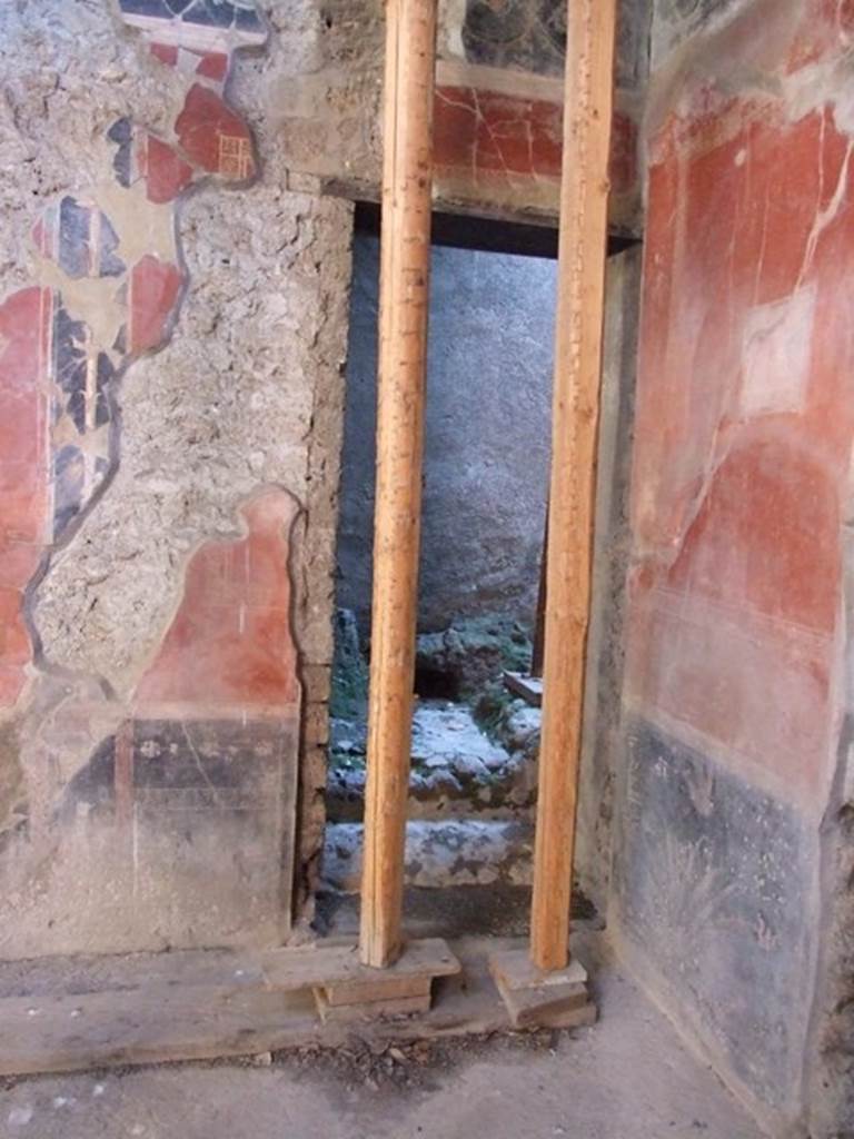 I.10.11 Pompeii.  March 2009.  Room 4.  Stairs to upper floor.