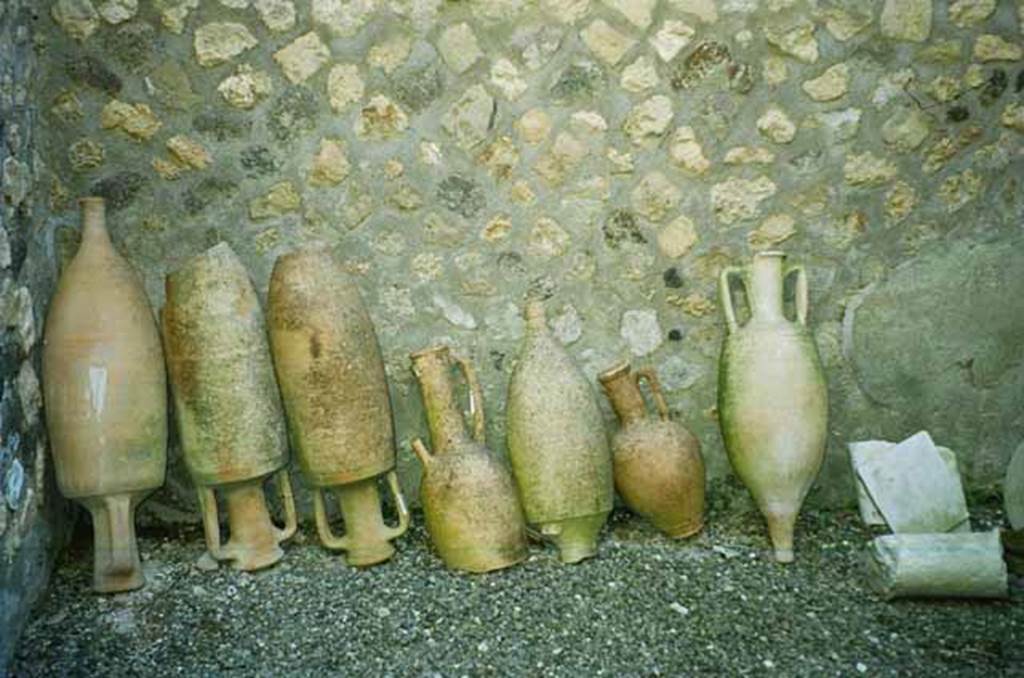 I.10.15 Pompeii. June 2010. Amphorae. Photo courtesy of Rick Bauer.