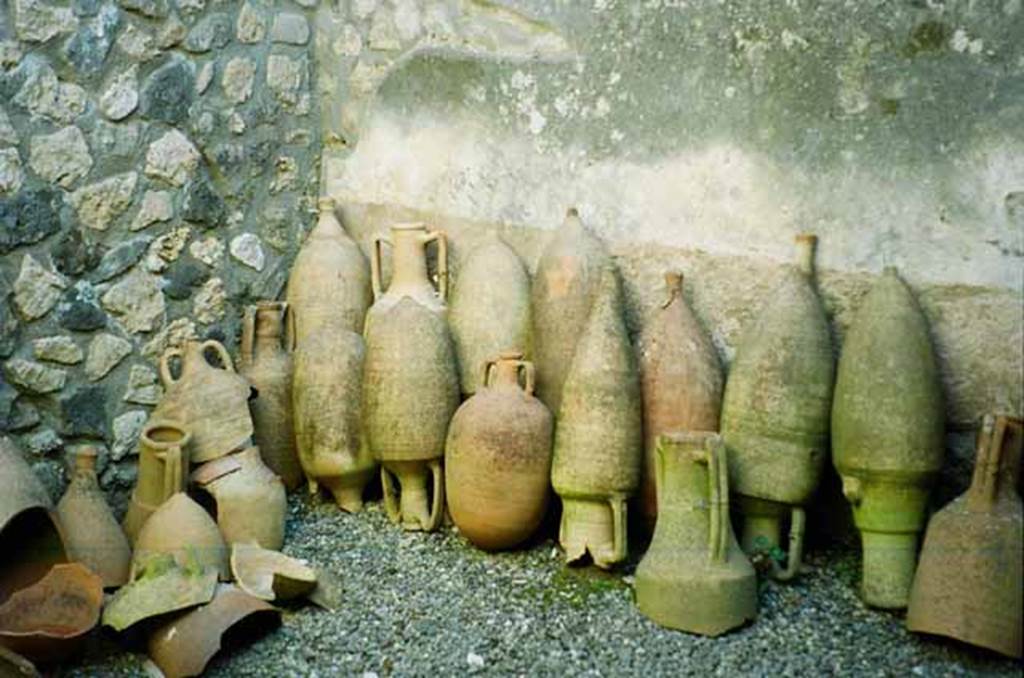 I.10.15 Pompeii. June 2010. Amphorae. Photo courtesy of Rick Bauer.