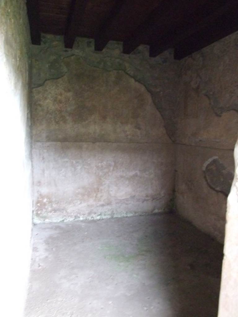 I.11.15 Pompeii.  December 2007.  Room 20. Garden level room on east side of garden.
